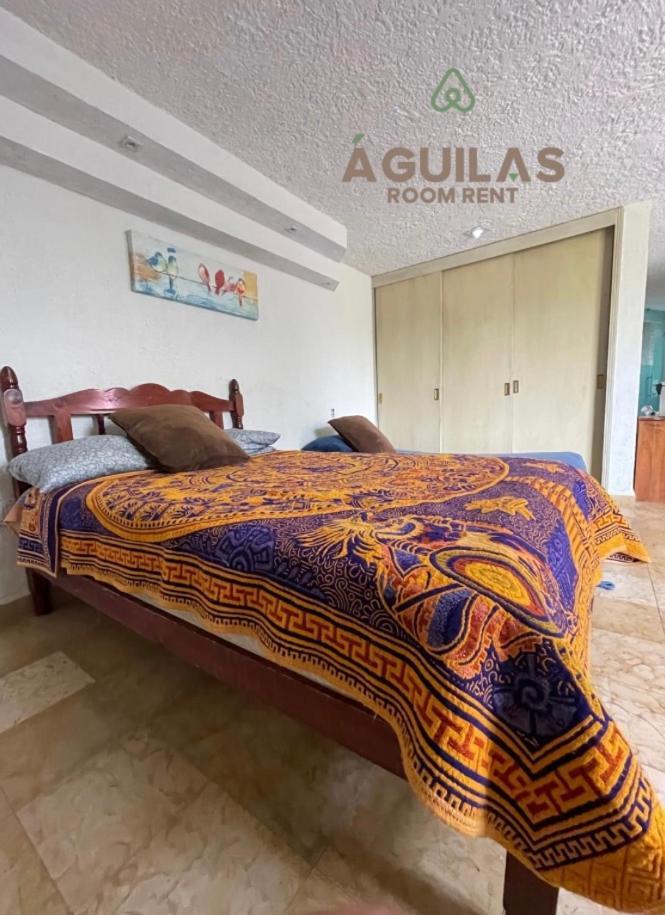Privado Con Bano * México DF